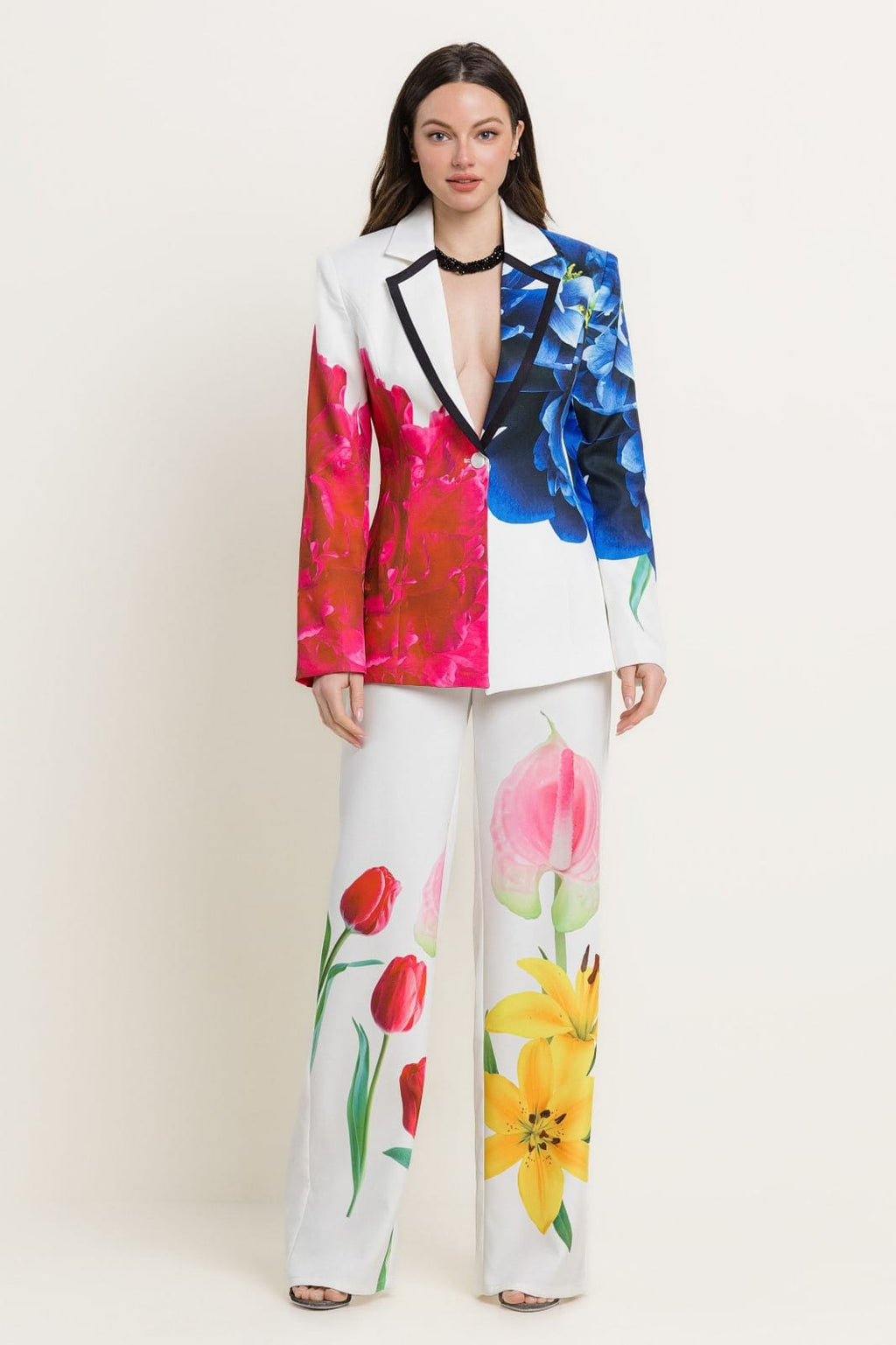 WHITE AND MULTICOLOR FLOWER SUIT