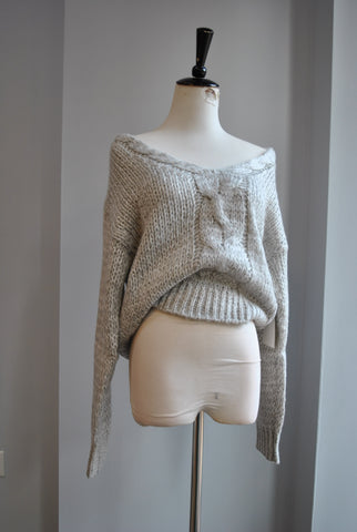 TAUPE CROPPED SWEATER WITH BUTTONS