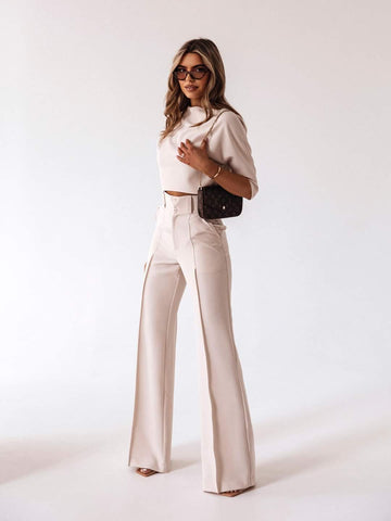 WHITE SET OF HIGH WAISTED PANTS AND CROPPED TOP