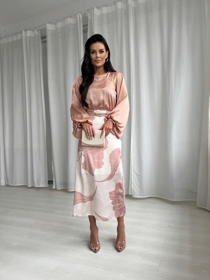 DUSTY PINK MIDI DRESS WITH A BELT