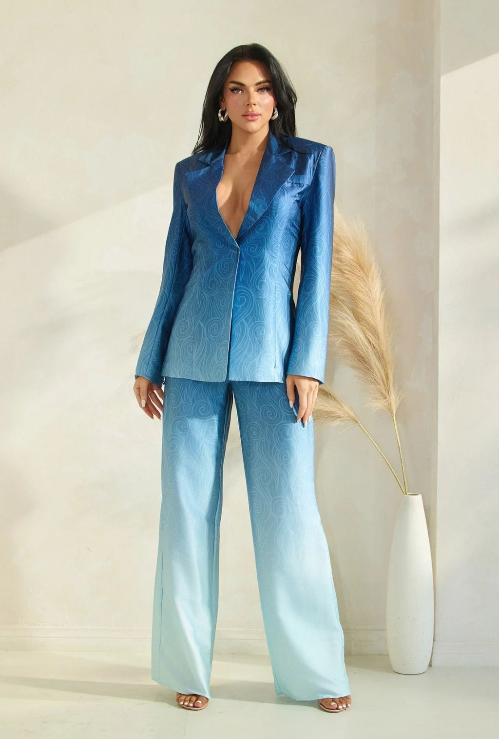 BLUE OMBRE SILKY SUIT