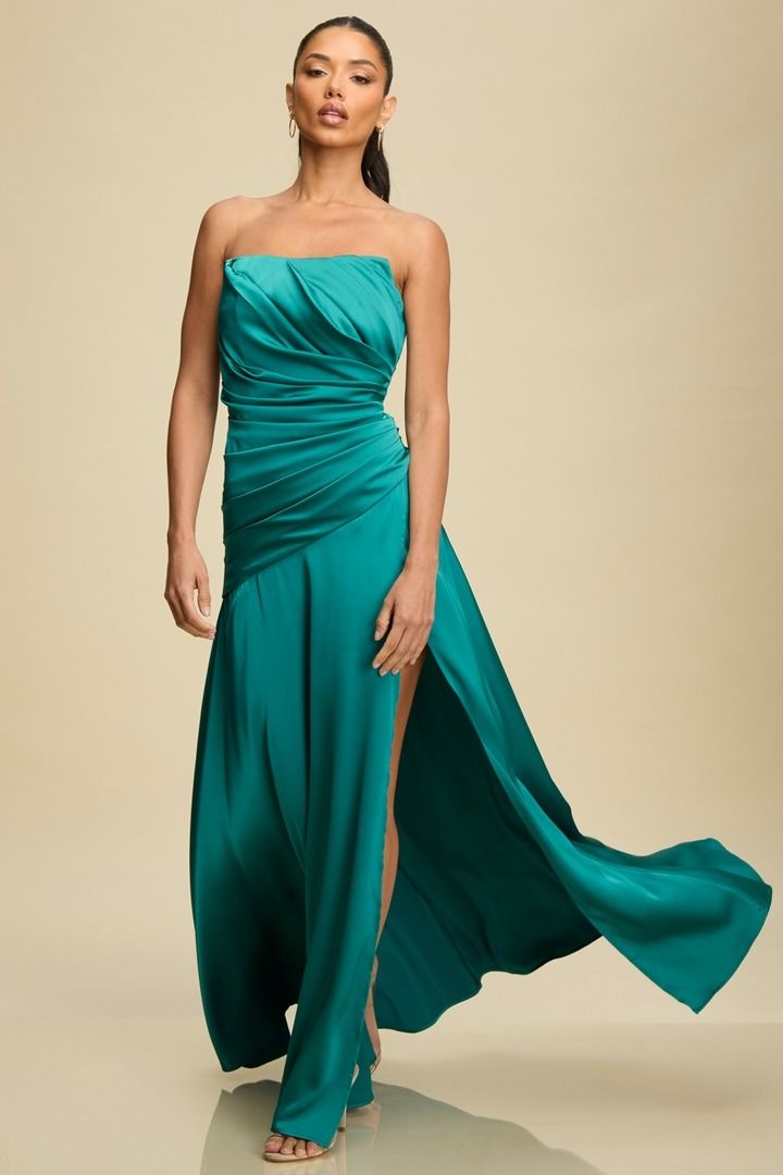 CHAMPAGNE FIT AND FLAIR DRESS WITH A BELT