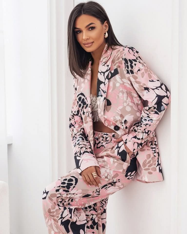 PINK MULTI SPRING SUIT