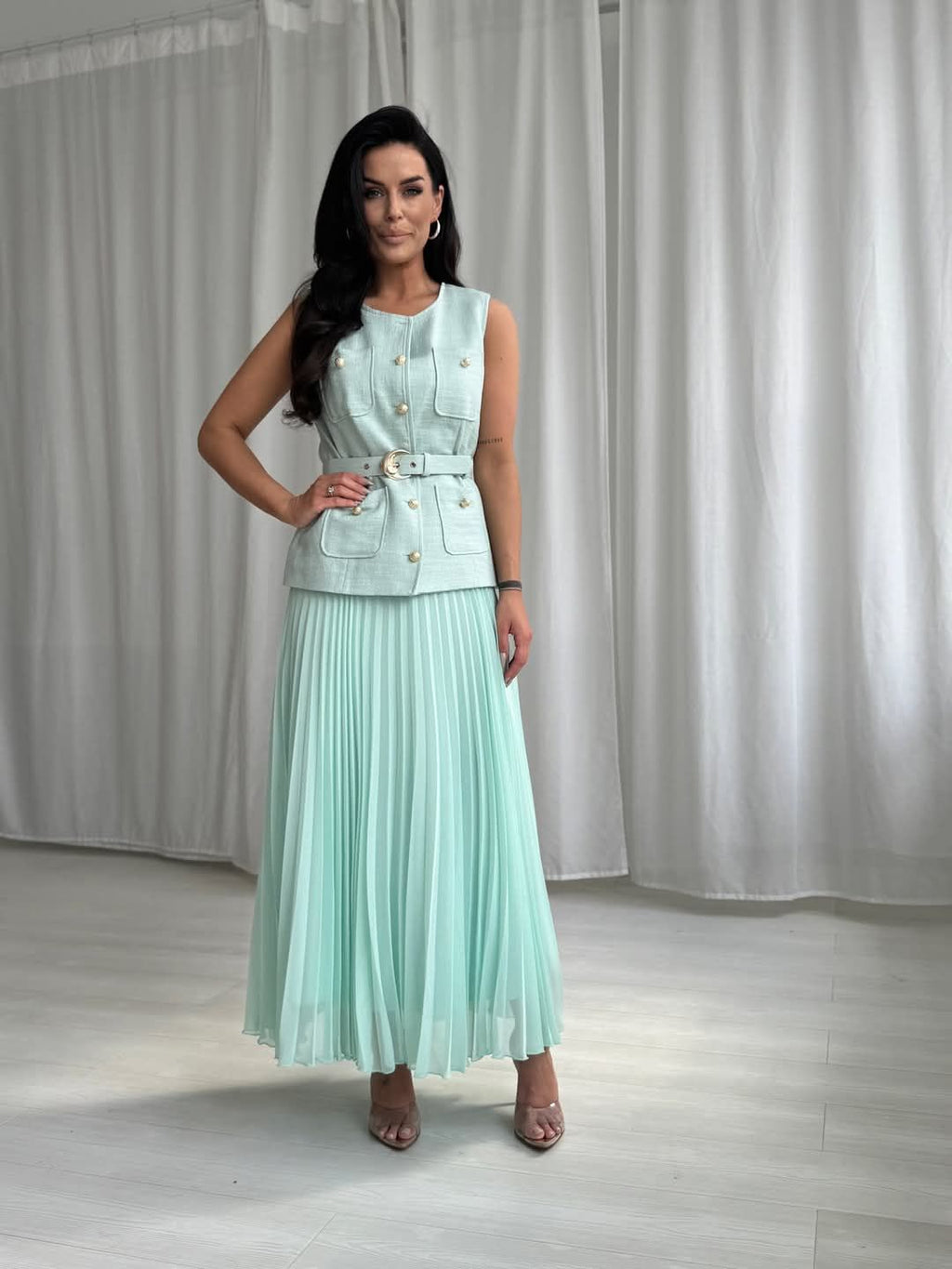 MINT SUMMER SET OF MAXI PLEATED SKIRT AND A VEST
