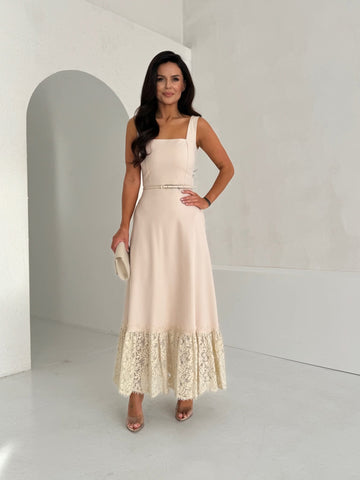 PLUM COLOR LONG DRESS WITH Le Obsession Boutique PLUM COLOR LONG DRESS WITH Le Obsession Boutique