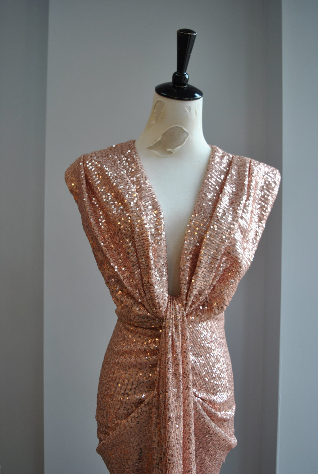 ROSE GOLD SEQUIN MIDI DRESS WITH FRONT RUSHING