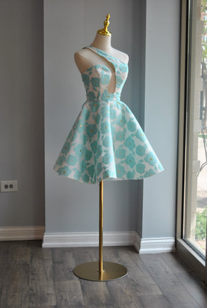WHITE AND MINT FIT AND FLAIR SUMMER MINI DRESS