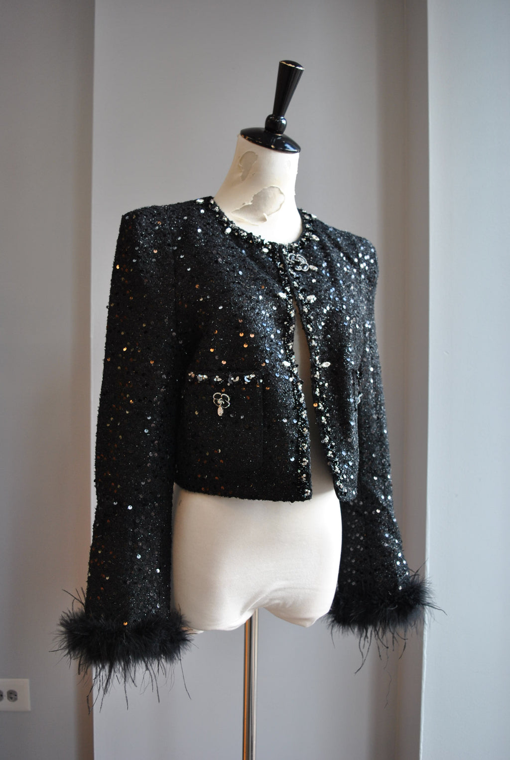 BLACK TWEED AND SEQUIN CROPPED BLAZER WITH FEATHER DETAIL