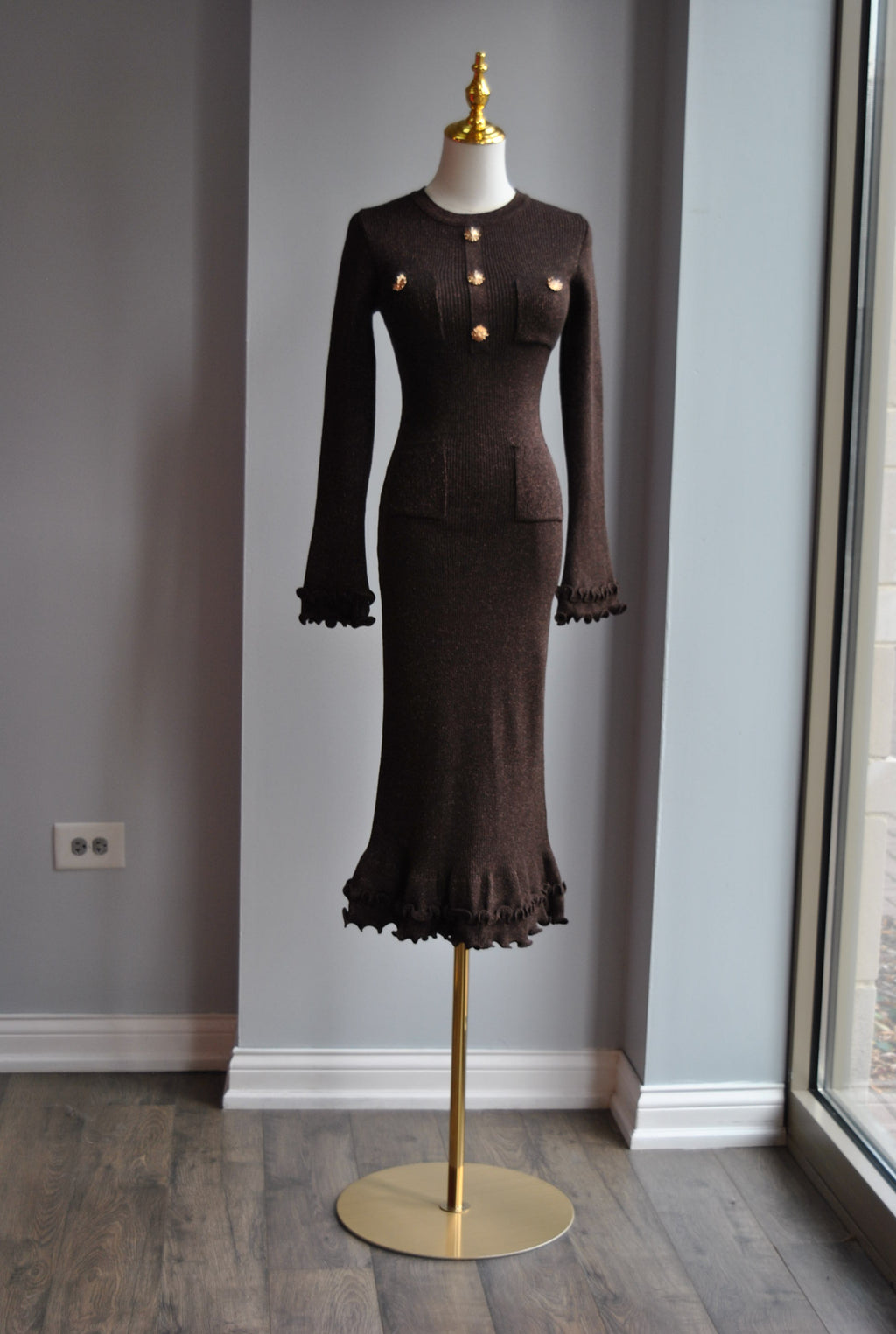CHOCOLATE BROWN SWEATER DRESS WITH GOLD BUTTONS
