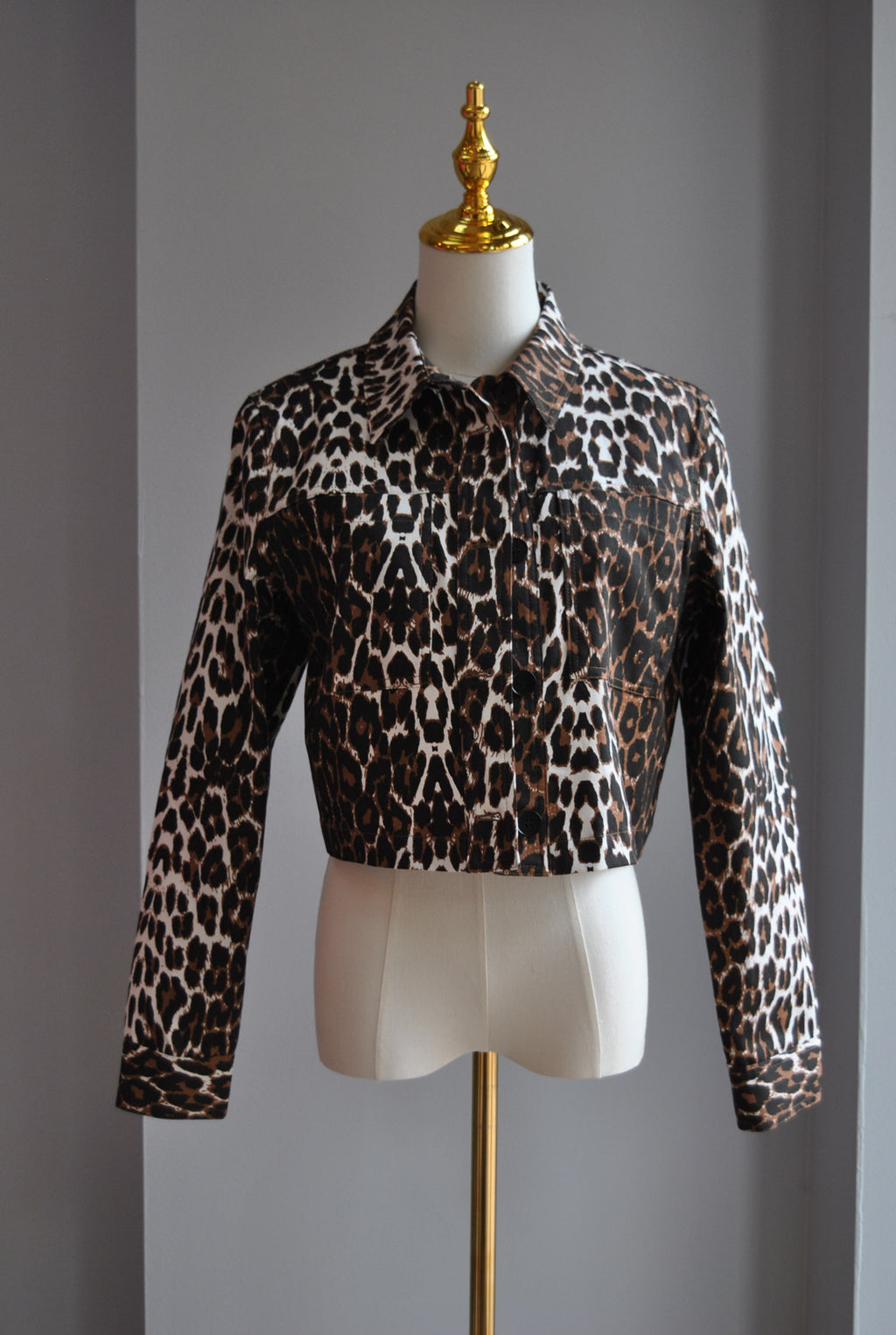 BROWN CHEETAH CROPPED JACKET