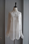 WHITE BLOUSE WITH LACE AND HIGH NECK