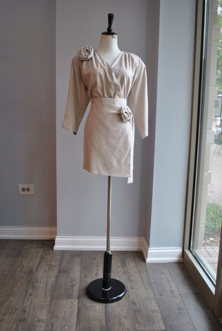 WHITE AND GOLD TWEED SET OF ROMPER AND A CROPPED JACKET