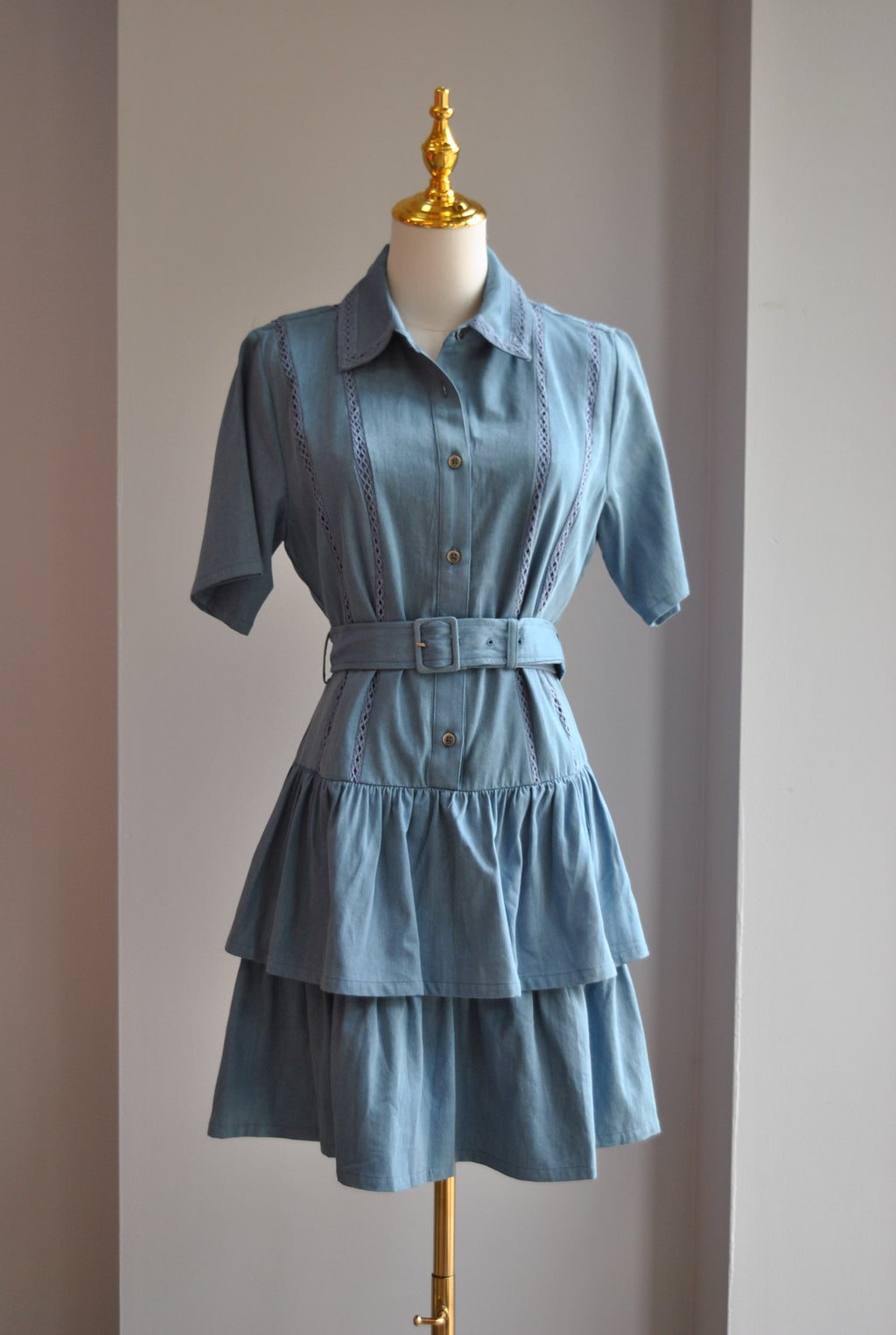 DENIM MINI SUMMER DRESS WITH RUFFLES AND A BELT