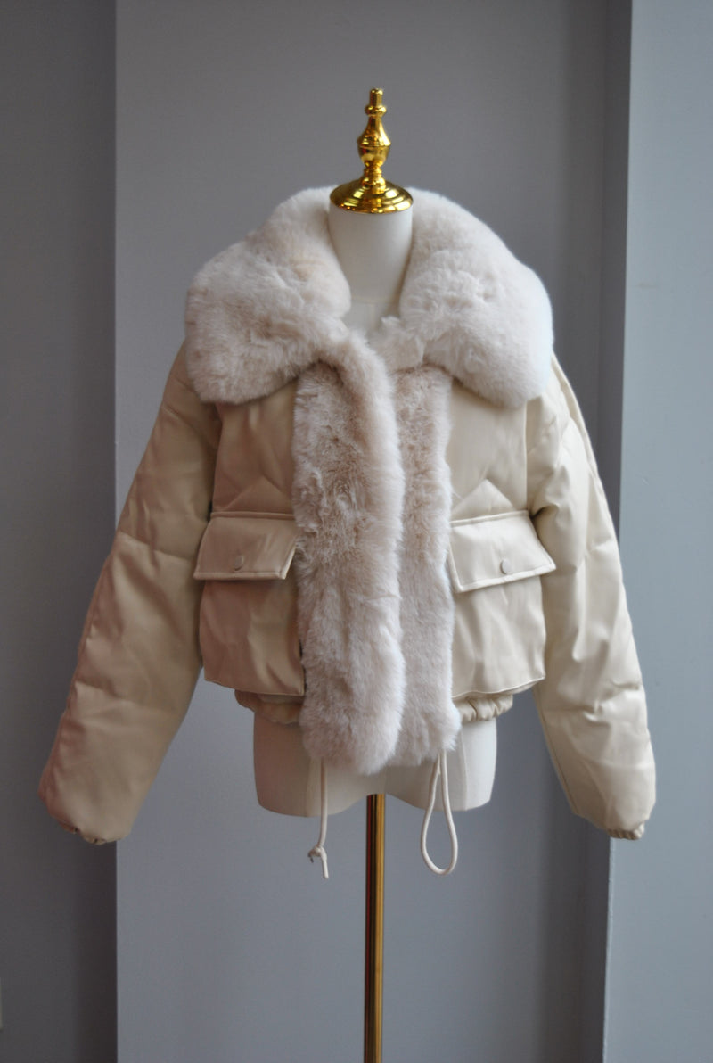 LIGHT BEIGE FAUX LEATHER JACKET WITH FAUX FUR