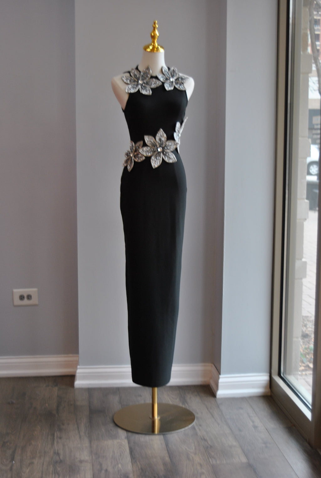 BLACK BANDAGE DRESS WITH CRYSTAL FLOWERS