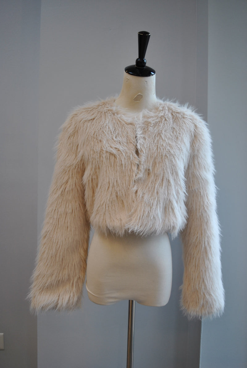 VANILLA FAUX FUR JACKET