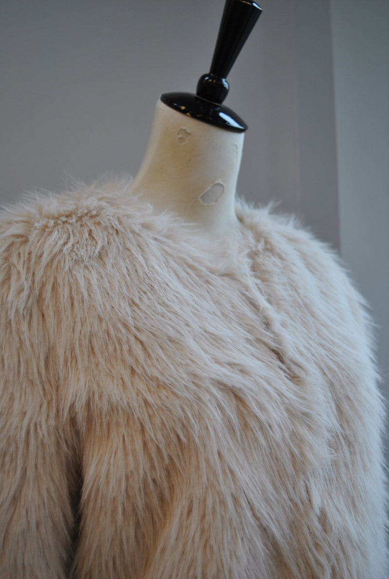 VANILLA FAUX FUR JACKET