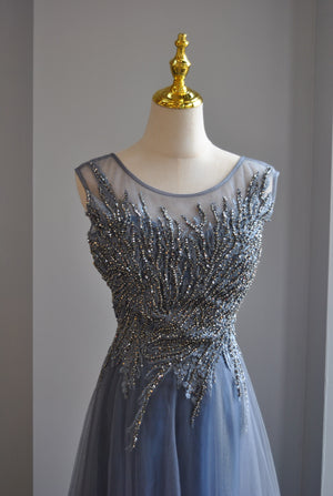 GREY LONG EVENING GOWN