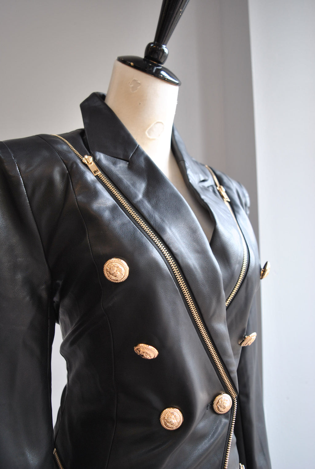 BLACK FAUX LEATHER BLAZER WITH GOLD ZIPPER