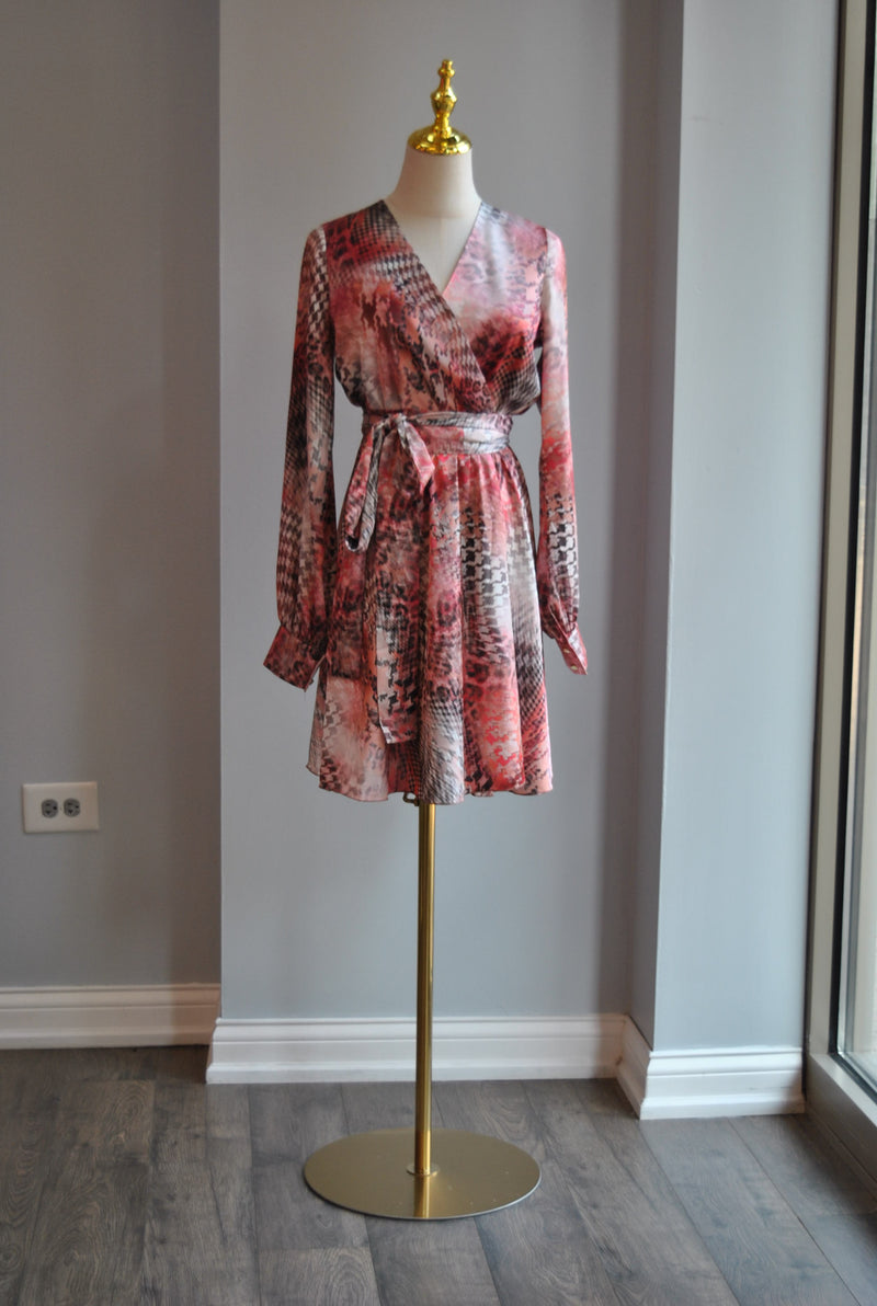 RED MULTI SILLKY FIT AND FLAIR SUMMER DRESS