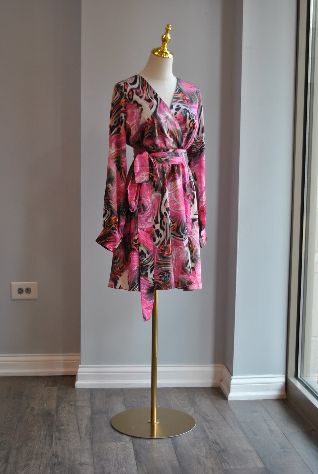FUCHSIA MULTI SILKY MINI FIT AND FLAIR DRESS WITH A BELT