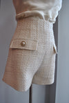 VANILLA TWEED SET OF A BLAZER AND SHORTS WITH PEARLS