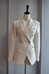 VANILLA TWEED SET OF A BLAZER AND SHORTS WITH PEARLS