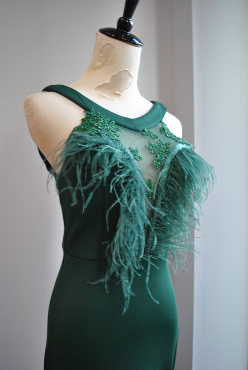 EMERALD GREEN LONG EVENING DRESS WITH FEATHERS