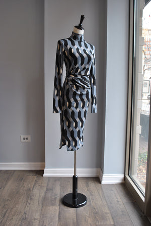 CLEARANCE - GREY MULTI FIT FALL DRESS WITH RUSHING
