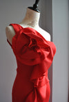 RED LONG EVENING DRESS WITH SIDE FLOWER