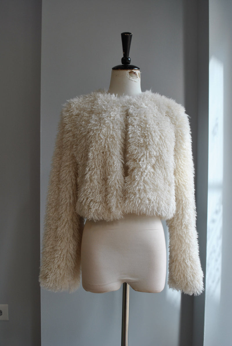 BONE COLOR FAUX FUR CROPPED JACKET