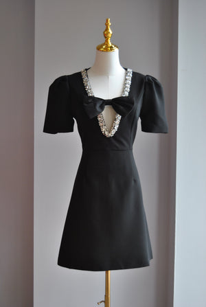 BLACK MINI PARTY DRESS WITH CRYSTALS