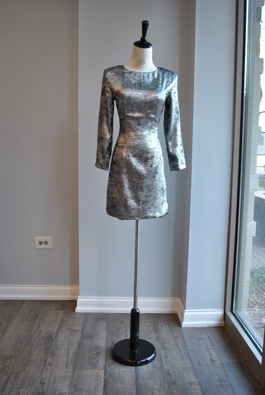 CLEARANCE - SILVER SIMPLE HOLIDAY MINI DRESS