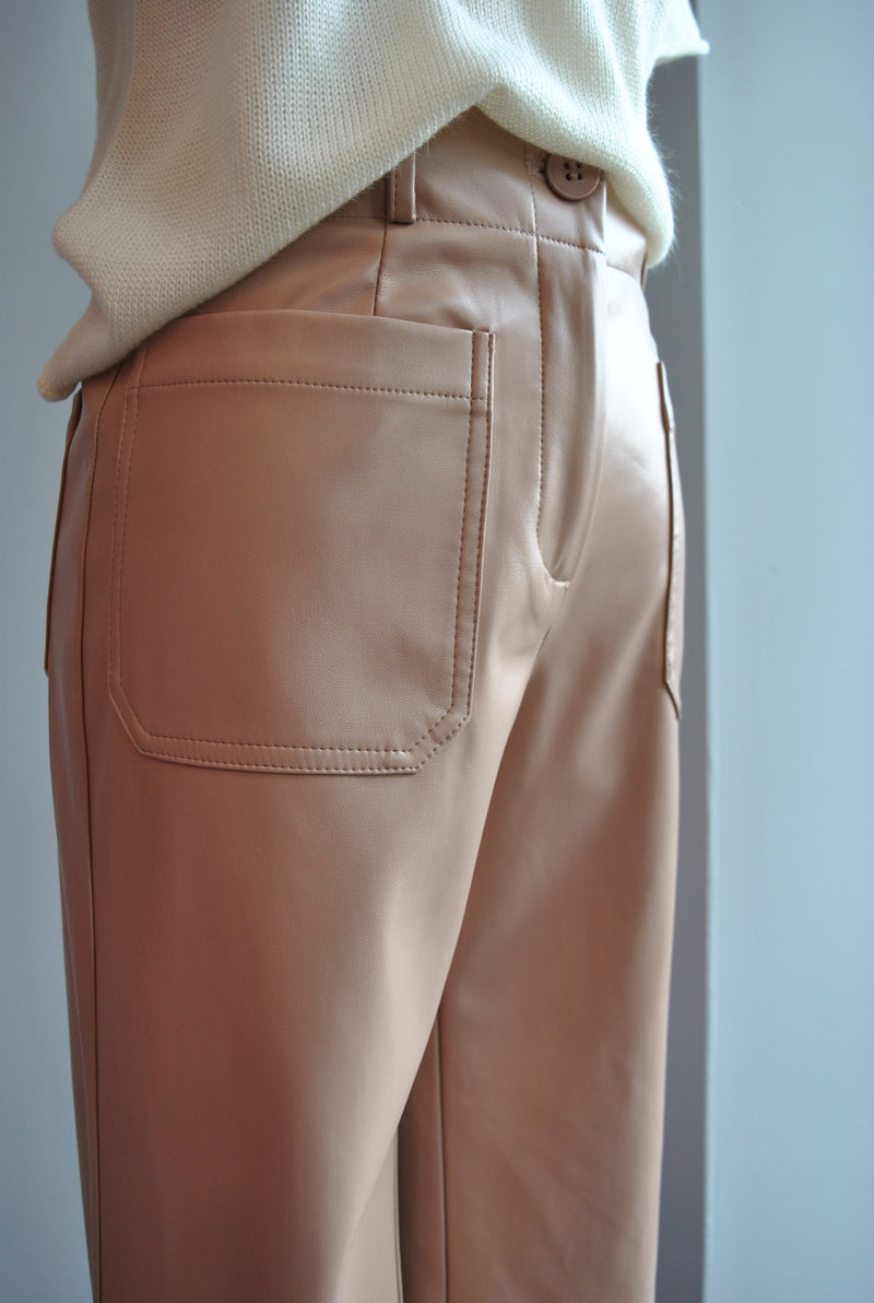 CARAMEL FAUX LEATHER SIDE POCKETS PANTS