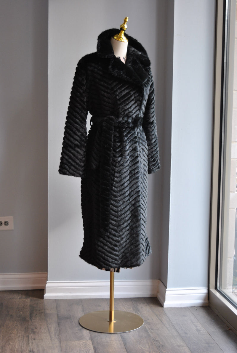BLACK FAUX FUR LONG COAT WITH A BELT