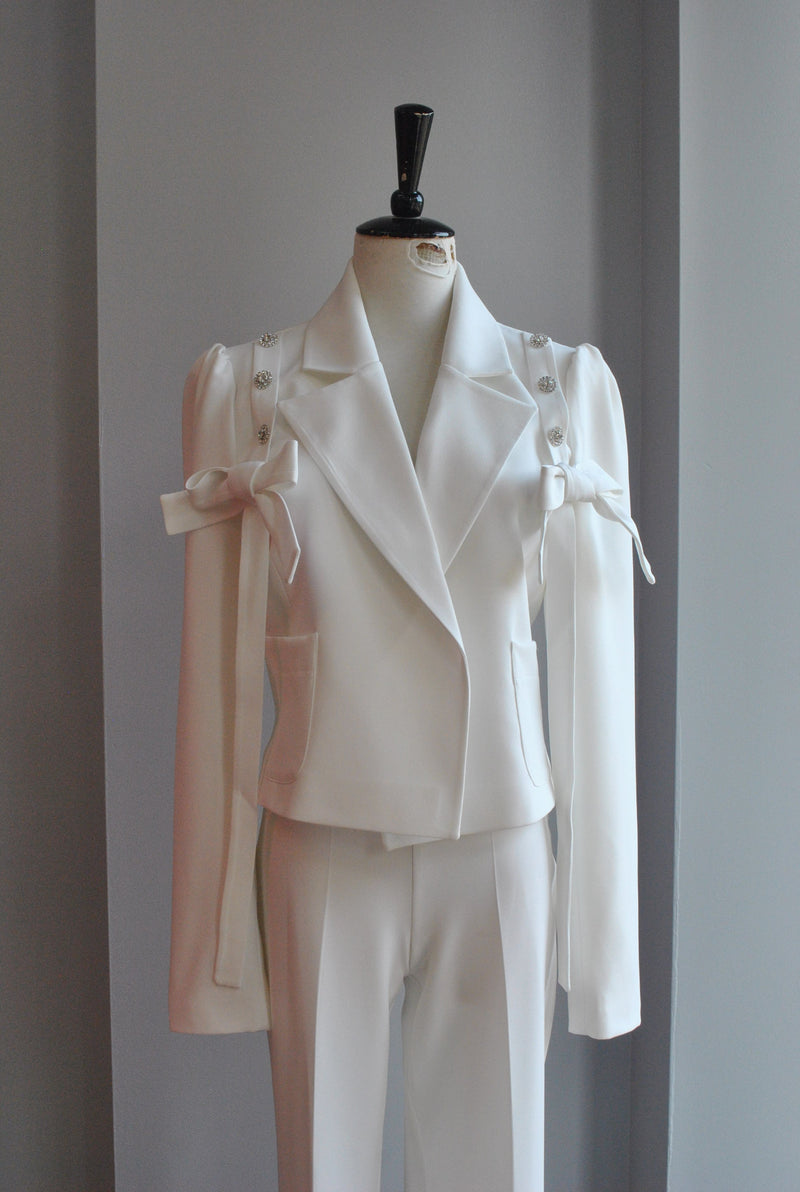 CLEARANCE - WHITE SUIT WITH BOWS AND CRYSTALS