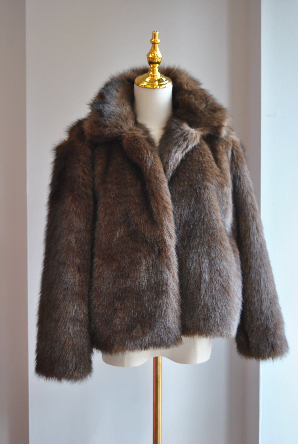 CHOCOLATE BROWN FAUX FUR JACKET