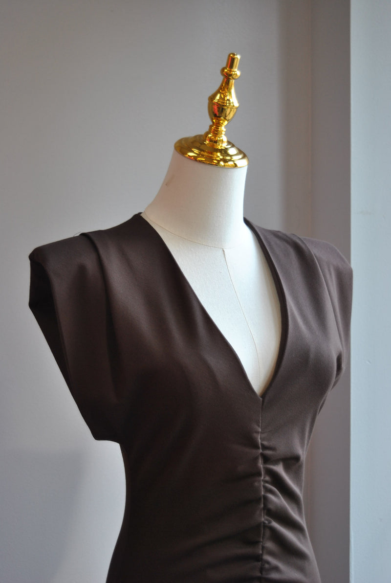 CHOCOLATE BROWN MIDI FIT DRESS
