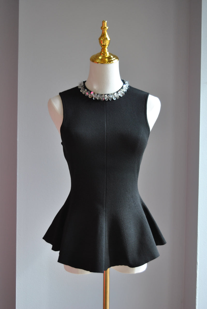 BLACK PEPLUM STYLE TOP