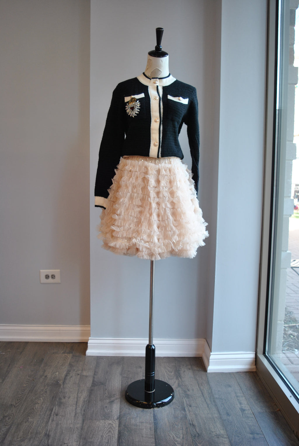 BEIGE MESH TUTU SKRIT WITH CRYSTALS