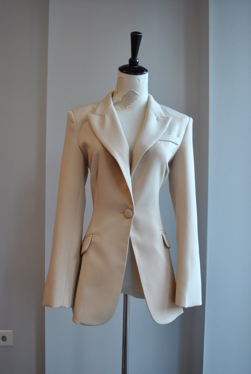 BEIGE BLAZER WITH GOLD DETACHABLE SCARF