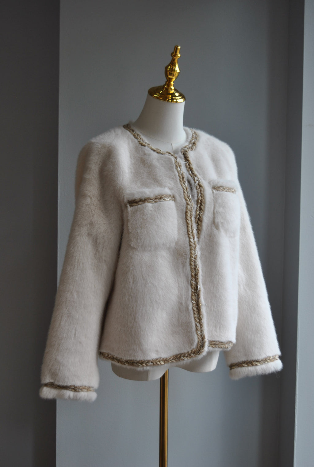 VANILLA FAUX FUR JACKET