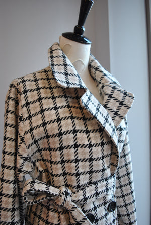 BEIGE AND BLACK CHECK LONG OVERSIZED SPRING COAT