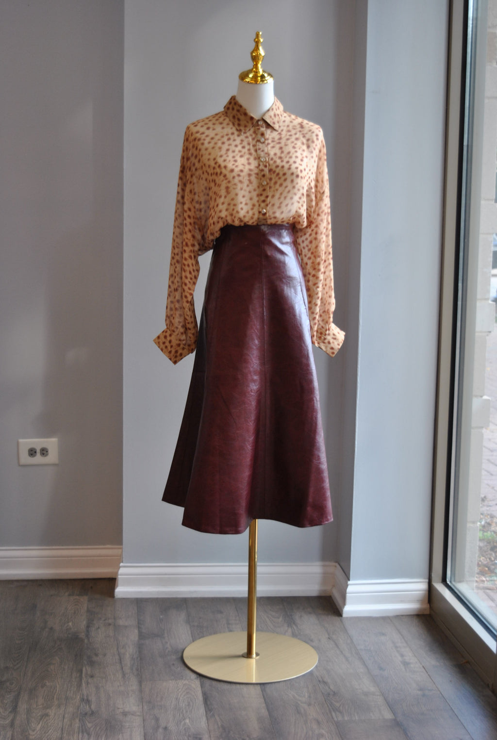 BURGUNDY MIDI LEATHER SKIRT
