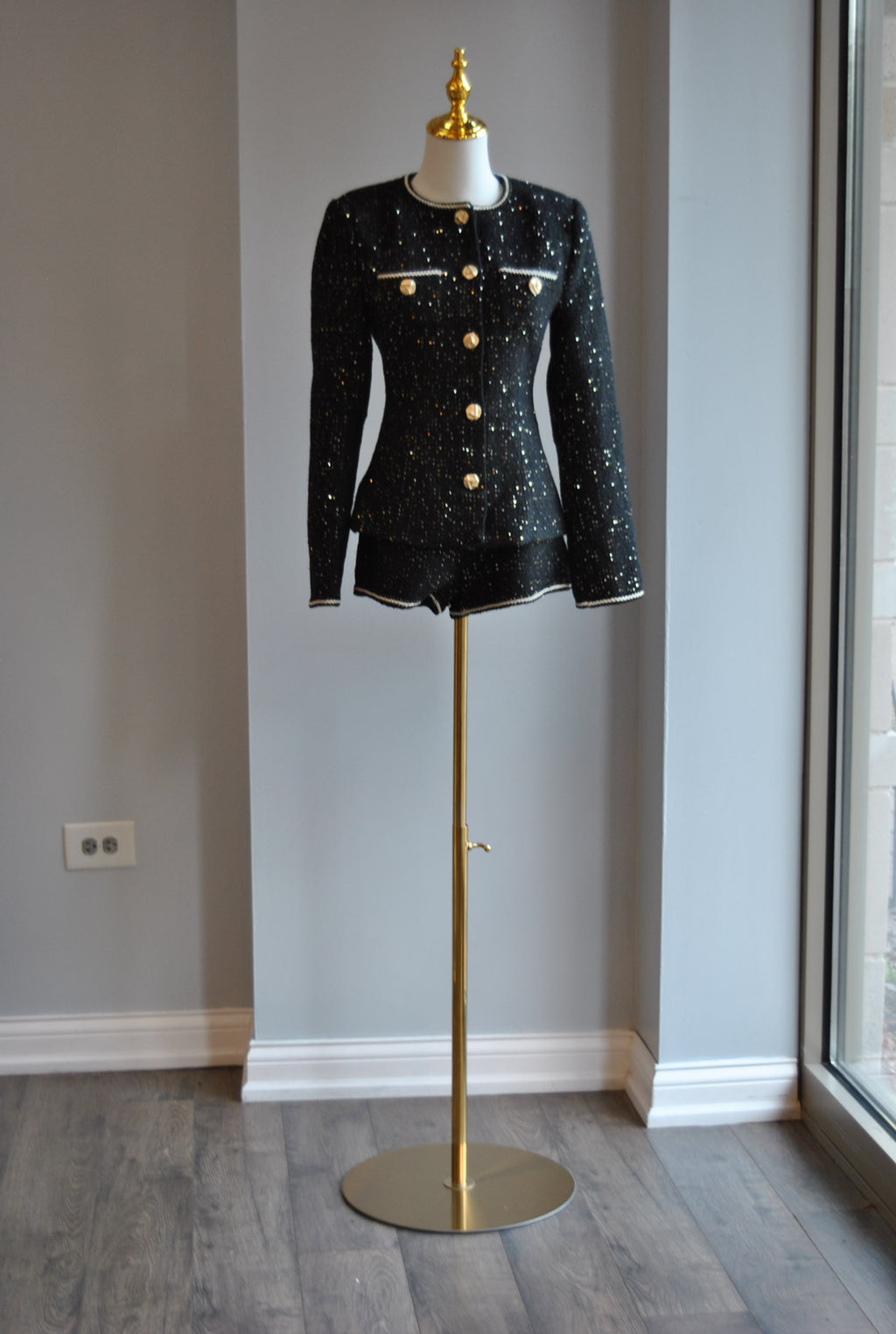 BLACK TWEED AND SEQUINS SET WITH SHORTS
