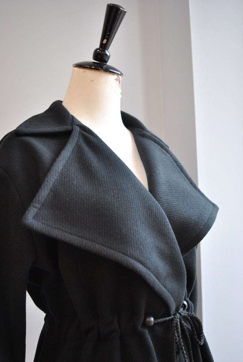 BLACK FALL JACKET