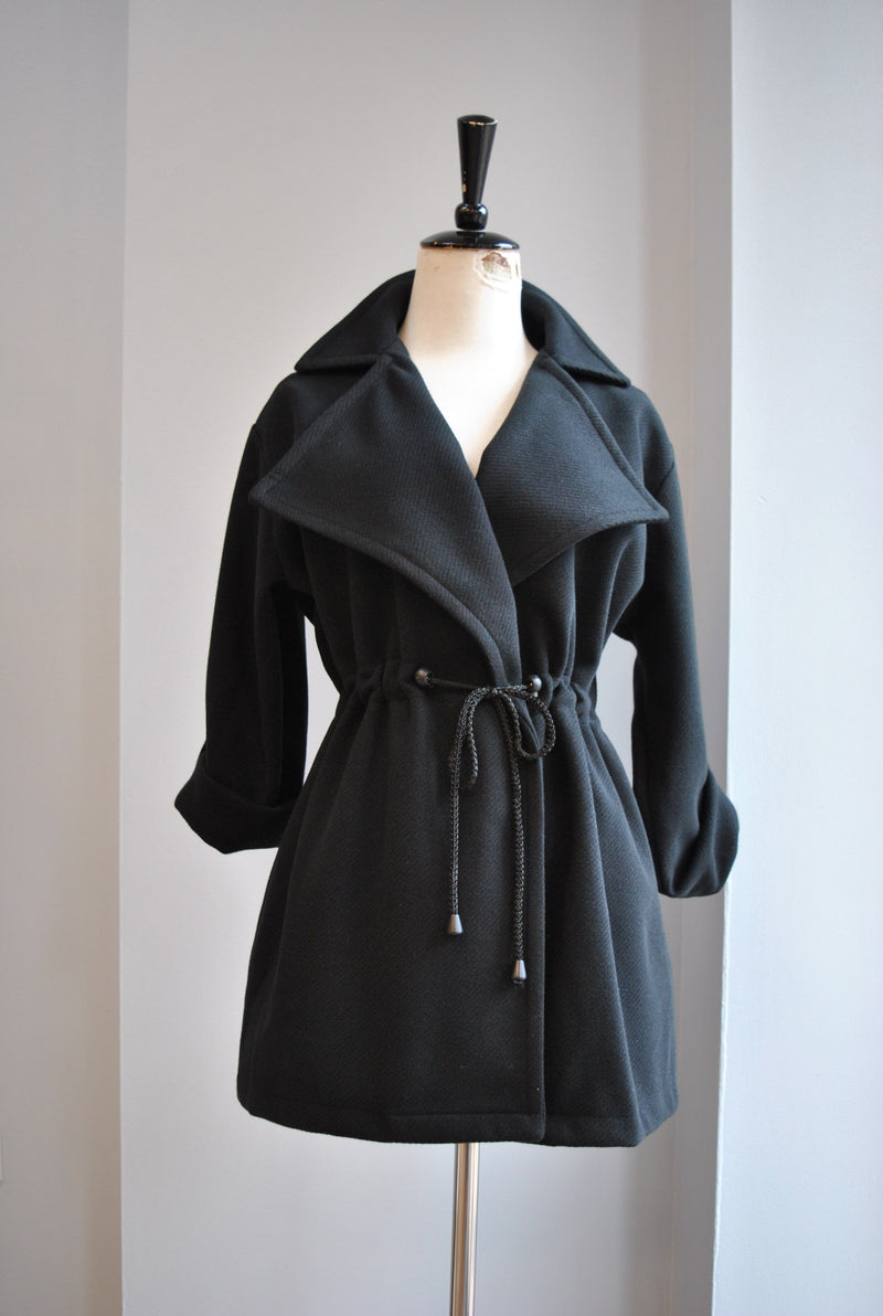 BLACK FALL JACKET