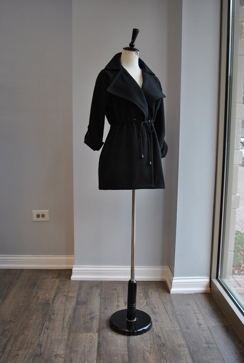 BLACK FALL JACKET