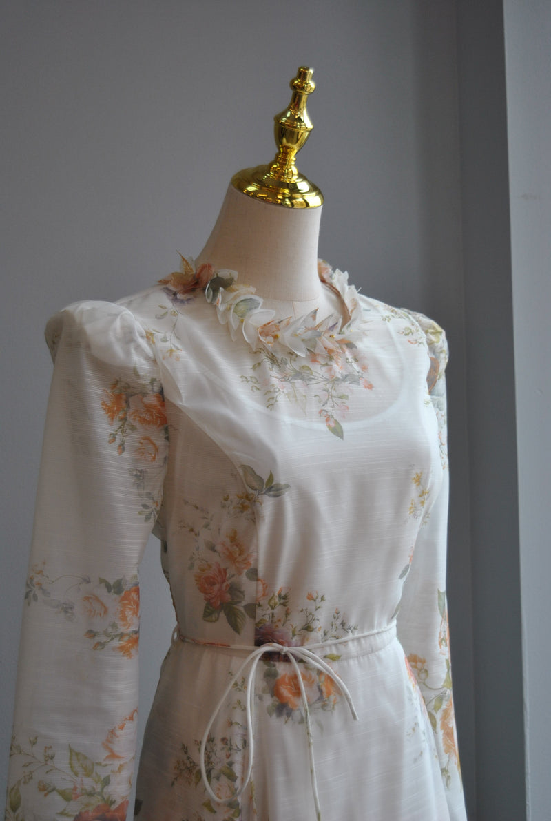 VANILLA FLOWER MIDI FIT AND FLAIR DRESS WITH A BELT