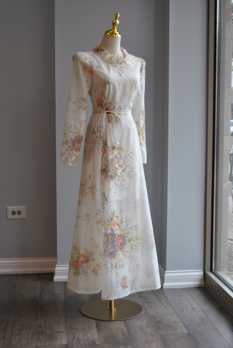 VANILLA FLOWER MIDI FIT AND FLAIR DRESS WITH A BELT